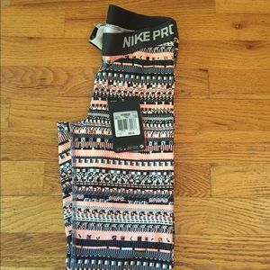 Nike tribal print leggings