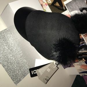 Black puffball Wool hat with leather shade