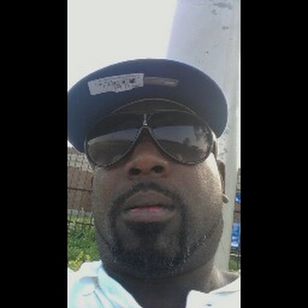 Meet your Posher, Devon