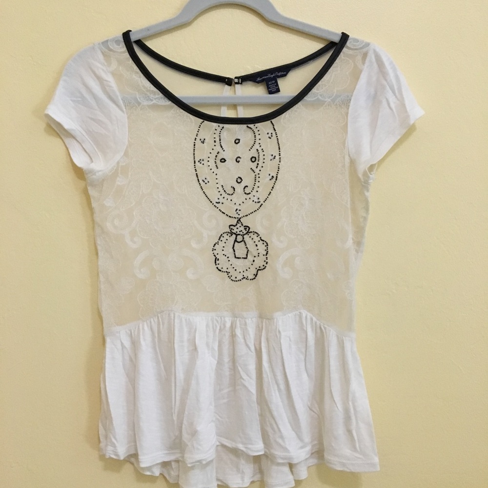 White lace AEO top