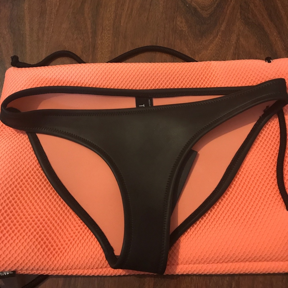 Triangl bottoms