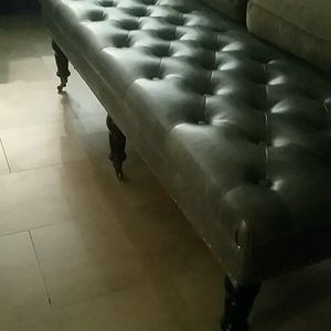 Meet your Posher, Alma