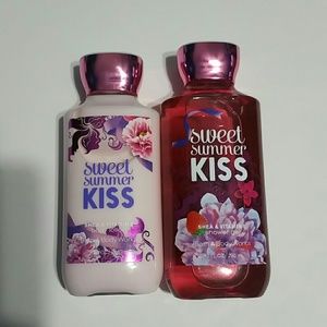 BATH&BODY WORKS SWEET SUMMER KISS LOTION& GEL WASH