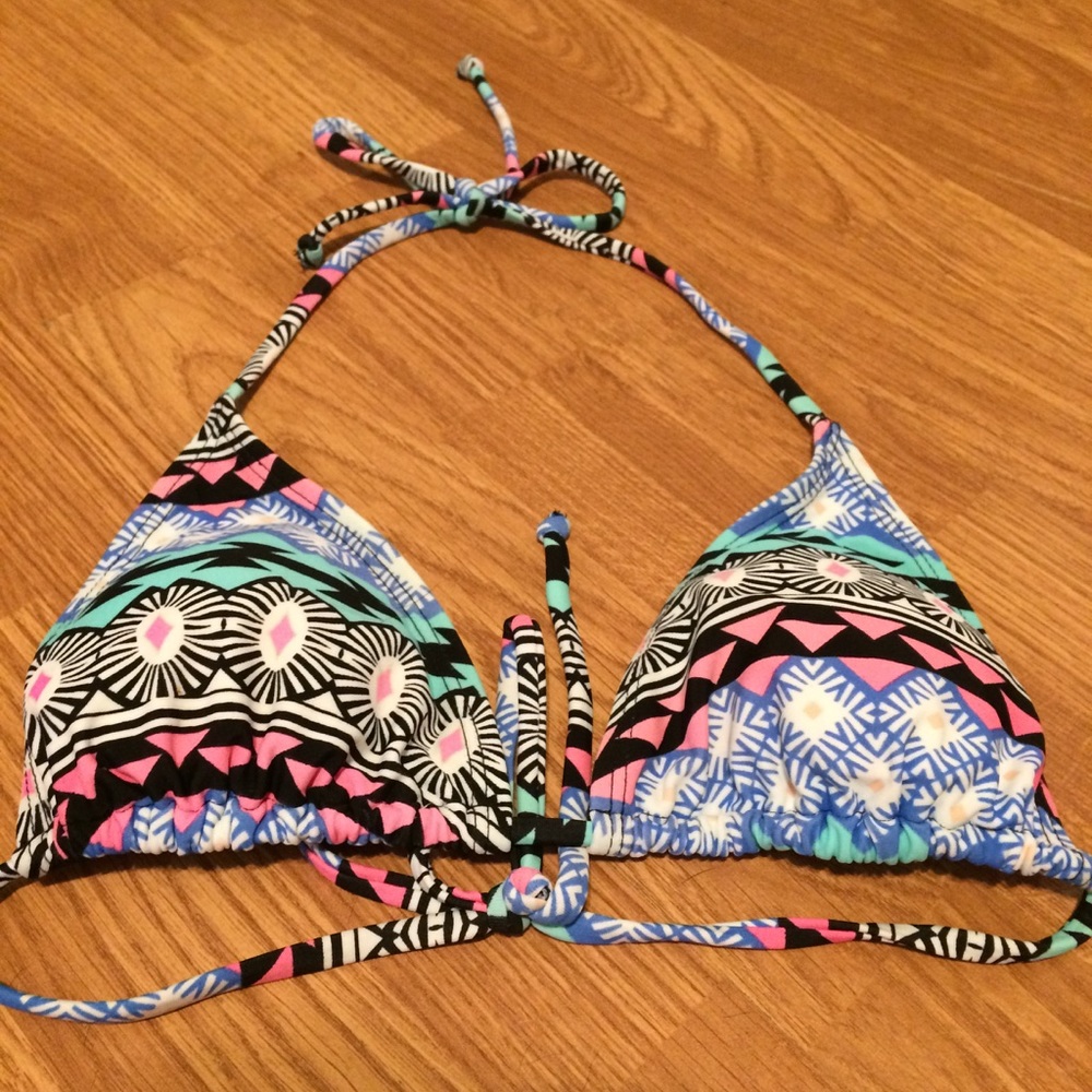 🔥SALE!!!🔥OLD NAVY TRIBAL BIKINI TOP