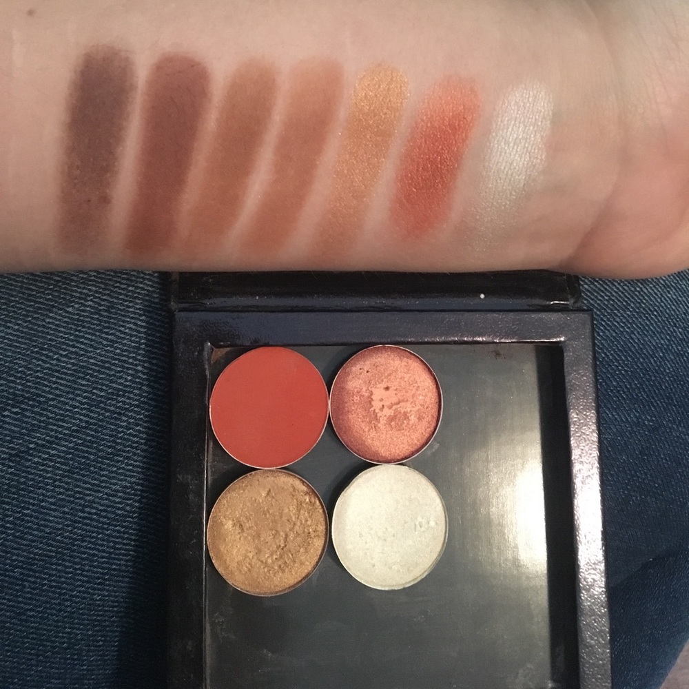 MAC Cosmetics Single Eyeshadows