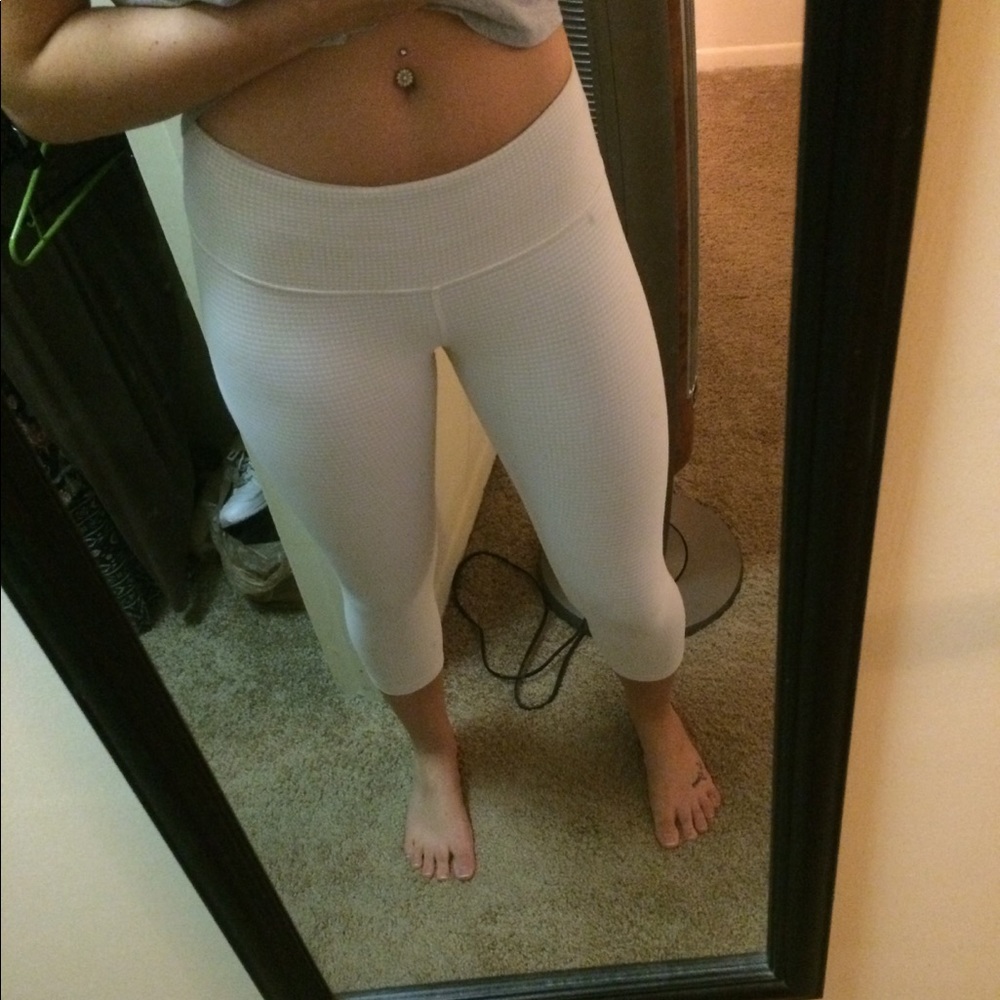 Lululemon crop pants