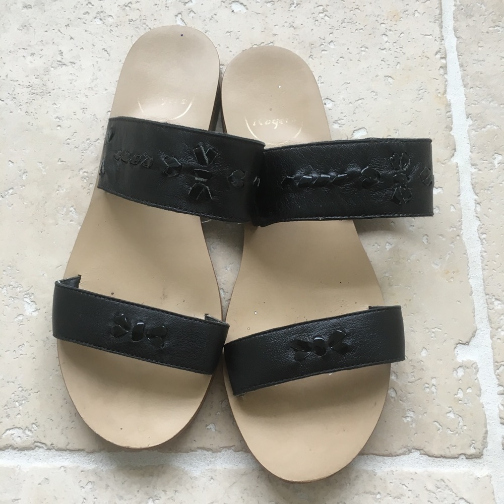 JACK ROGERS black slide sandals