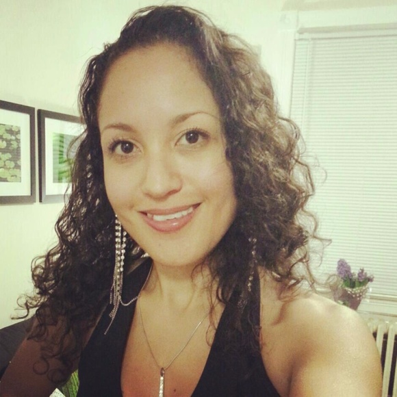 Meet your Posher, Monique - Picture 5 of 6