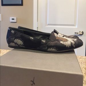 Alexander McQueen flats