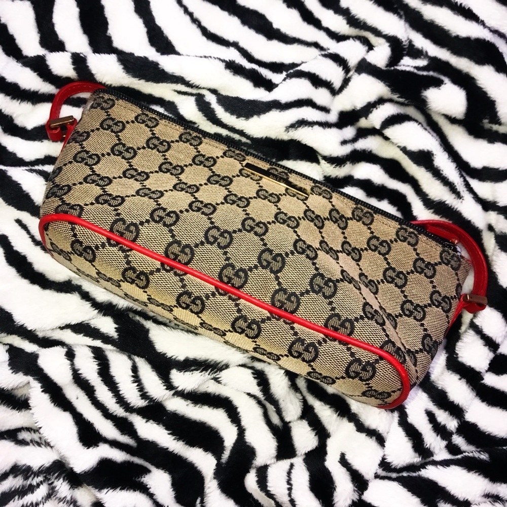 GUCCI GG ORIGINAL HANDBAD. Red/beige