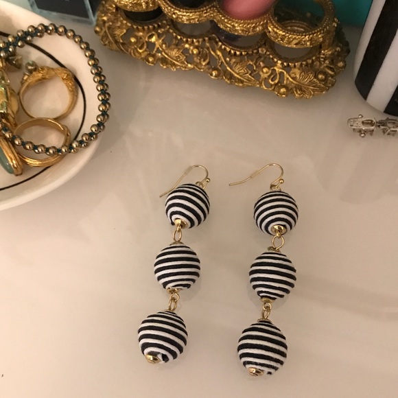 boutique Jewelry - Black and white striped statement earrings