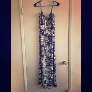 Host Pick ✨ S-Twelve Dress