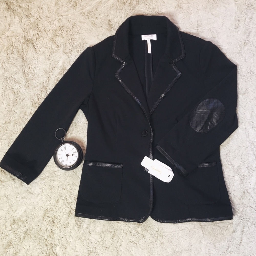 Laundry by Shelli Segal Black Blazer