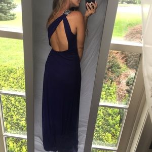 Long formal one shoulder purple dress✨