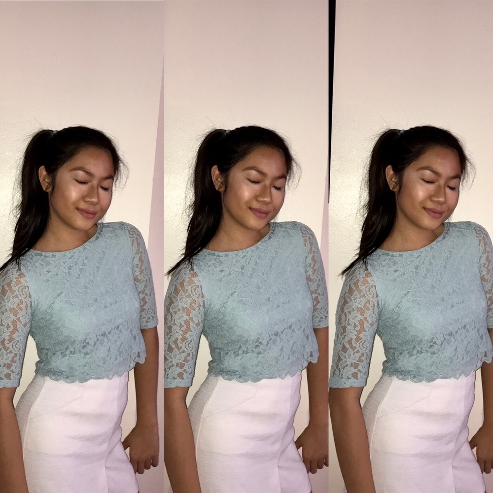 H&M Cropped Lace top