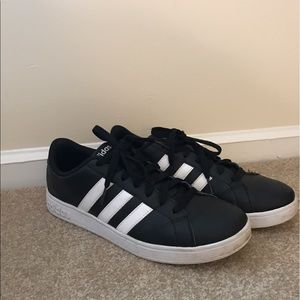 LOWEST PRICE 🌟 Black Adidas Neo Sneaker