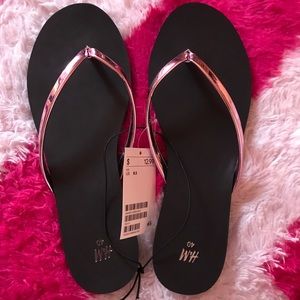 H&M Pink Flip Flops