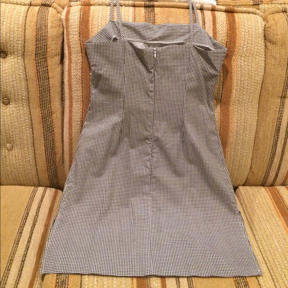 Mini dress - Picture 2 of 4