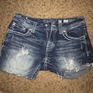 Miss Me Shorts Size 29