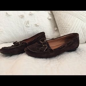 Leather/Velvet Brown Heels