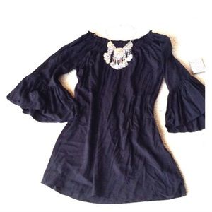 🔥BLACK OFF THE SHOULDER BELL SLEEVE MINI🔥NWT🔥