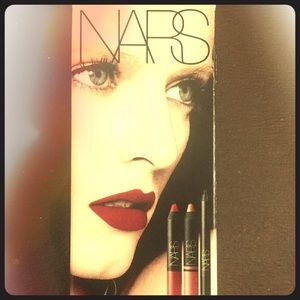 NARS Lip bundle and eye liner