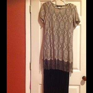 Lovely Dress 👗Black and tan gold