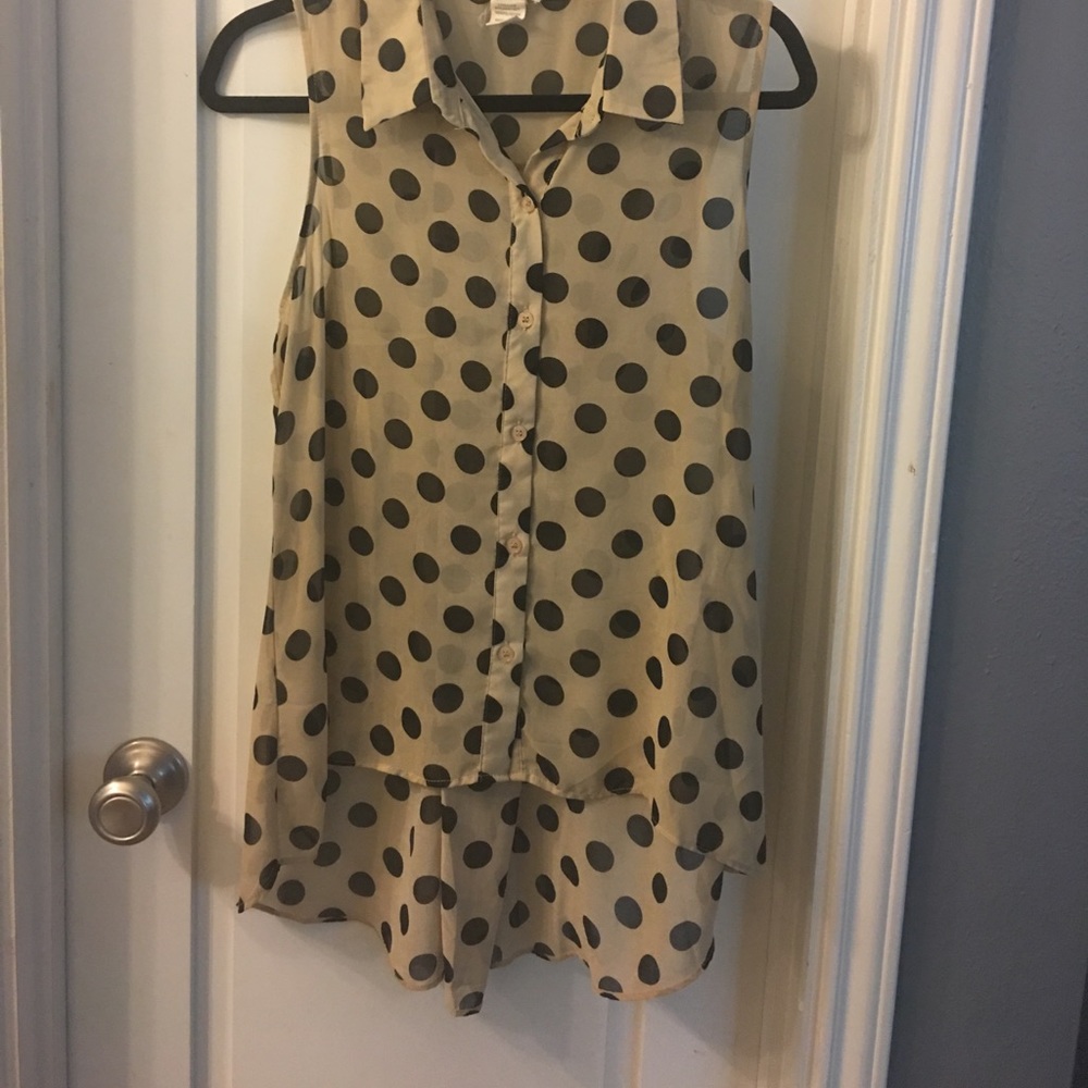 Polka dot top