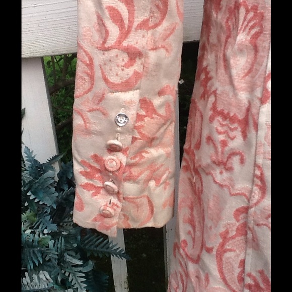 🌺Gorgeous BeBe Tapestry Coat🌺 - Picture 5 of 8