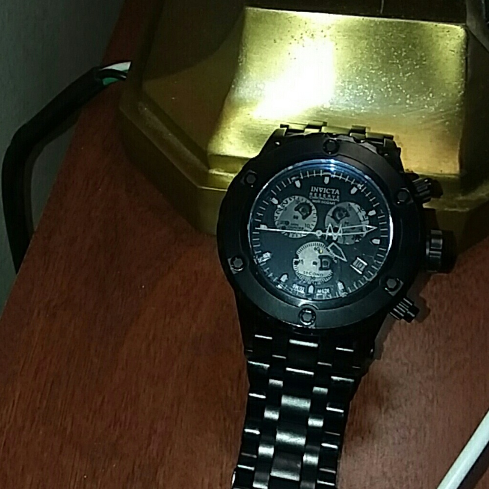 Bran new invicta watch reserve series value 749.00