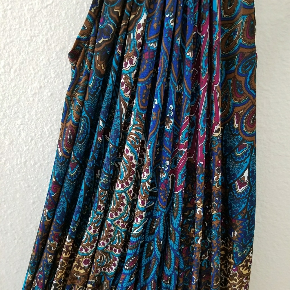 Dress - Picture 4 of 4