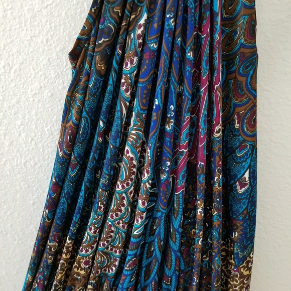 Dress - Picture 4 of 4