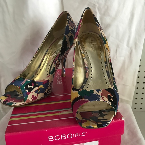 BCBGirls BG-Ariel Heels - Picture 4 of 4