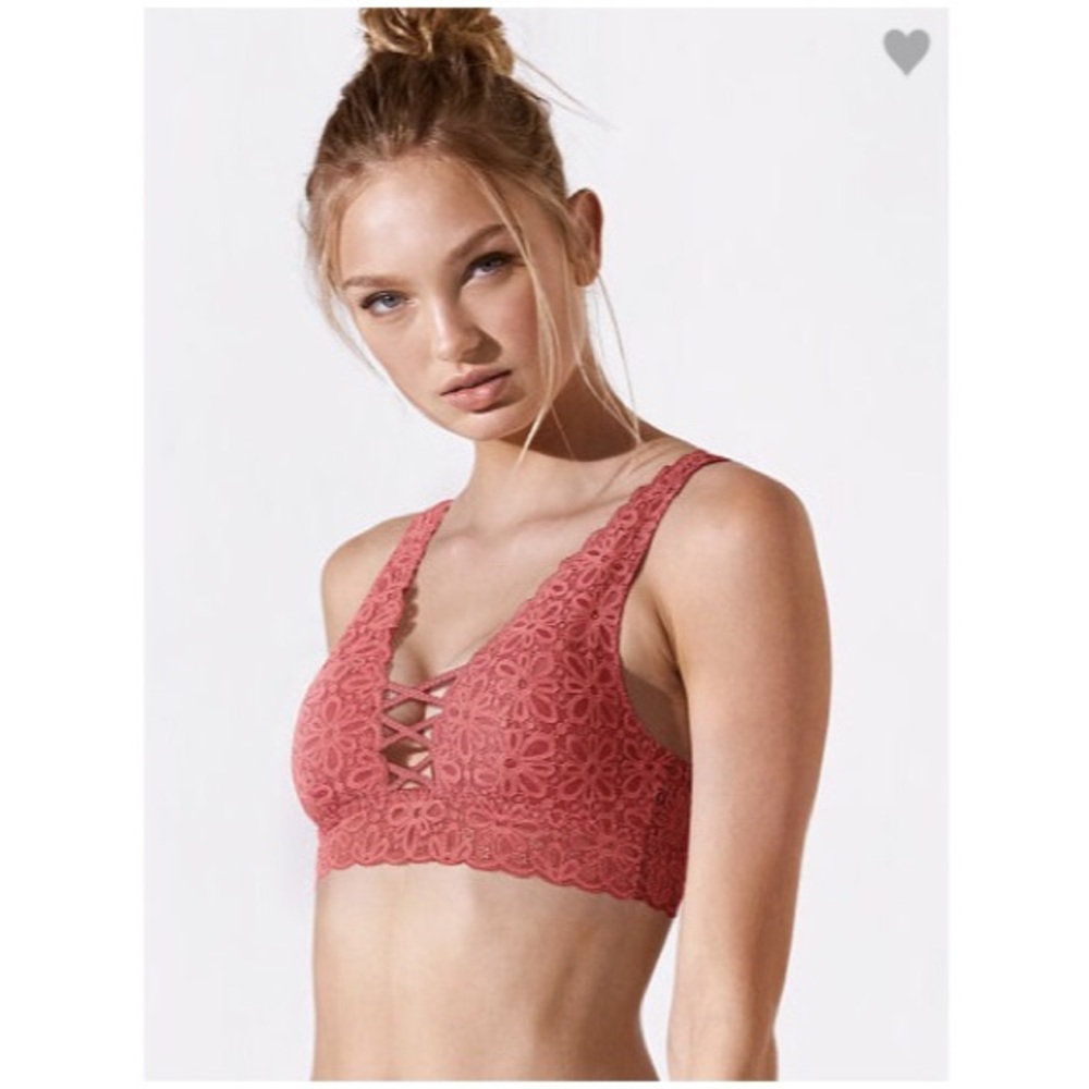 Victoria's Secret Braided Plunge Bralette 😍💕