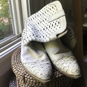 White cowboy boots