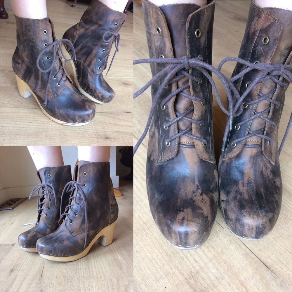 Jeffrey Campbell woodies clog booties