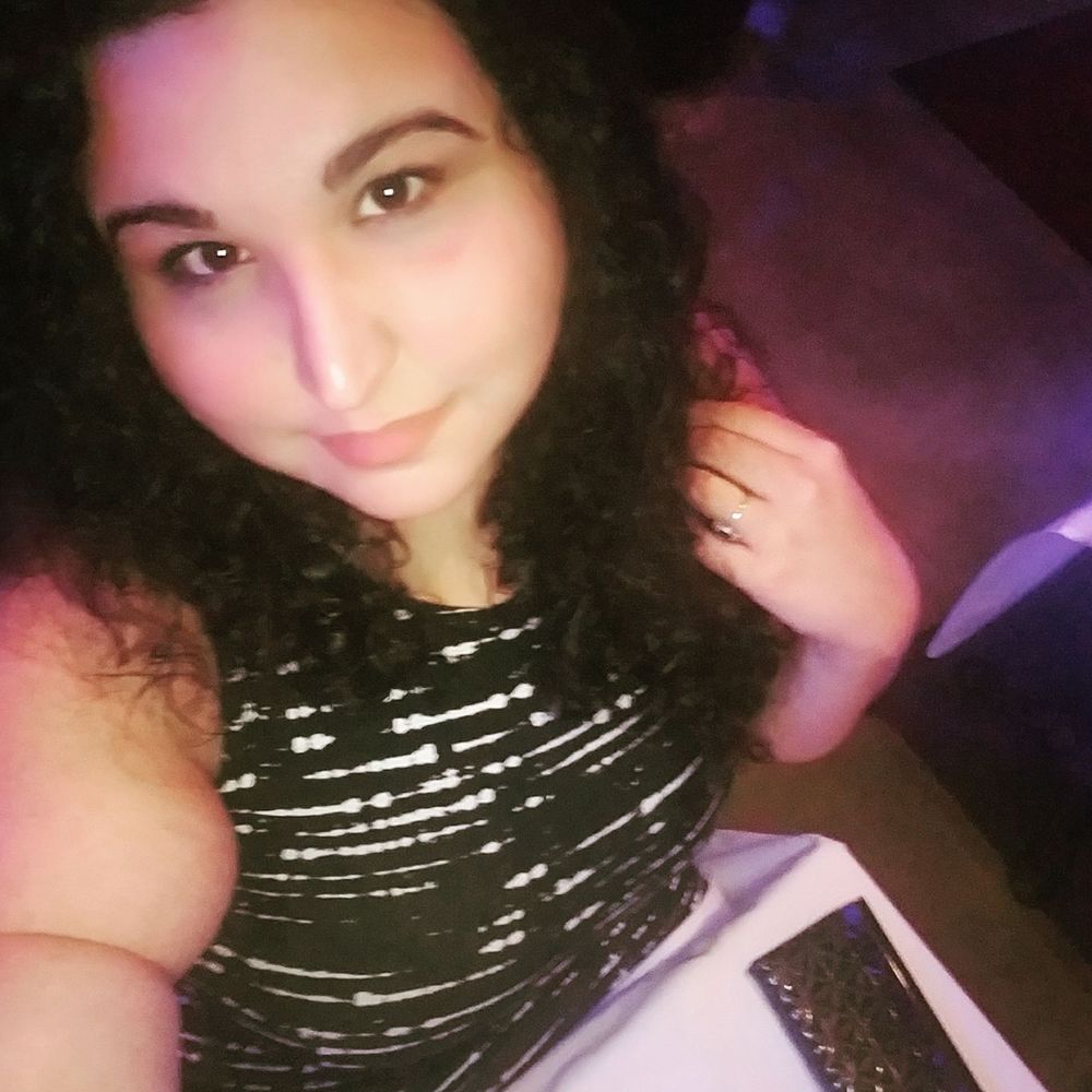 Meet your Posher, Vanessa