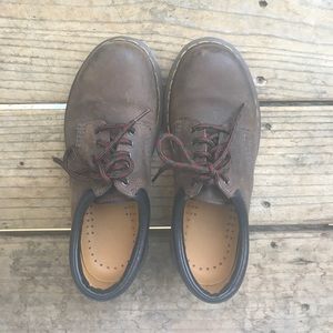Vintage brown leather dr. martens