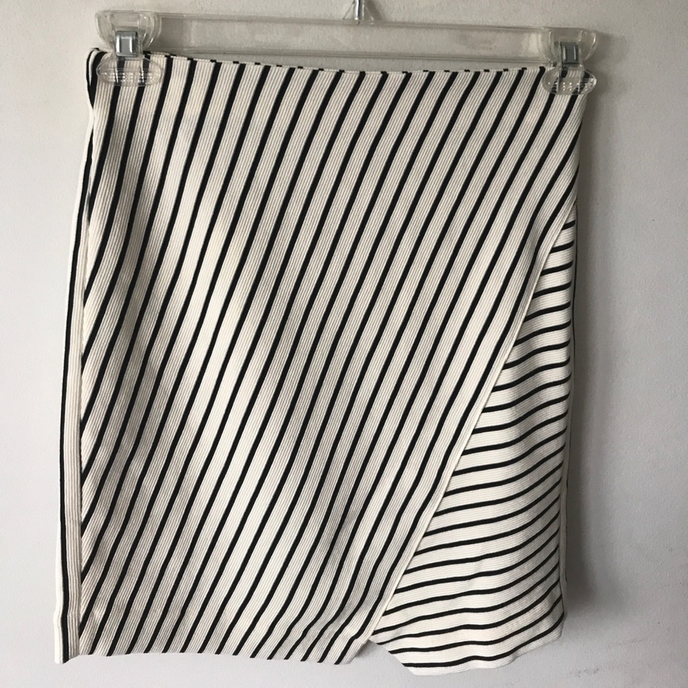 LOFT Striped Pencil Skirt