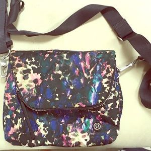 Lululemon Party Om Crossbody