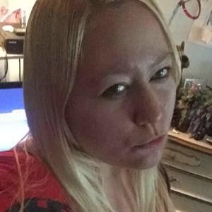 Meet your Posher, Liz