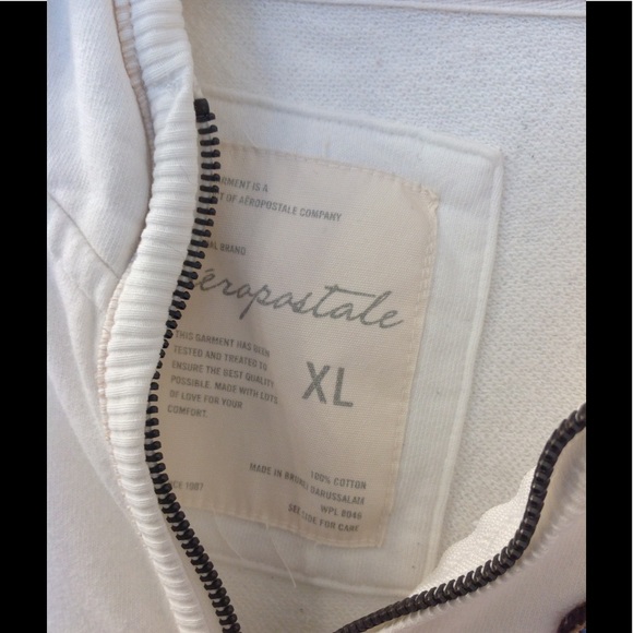 Aeropostale Hooded Sweatshirt - Picture 2 of 2