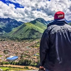 Meet your Posher, Wes