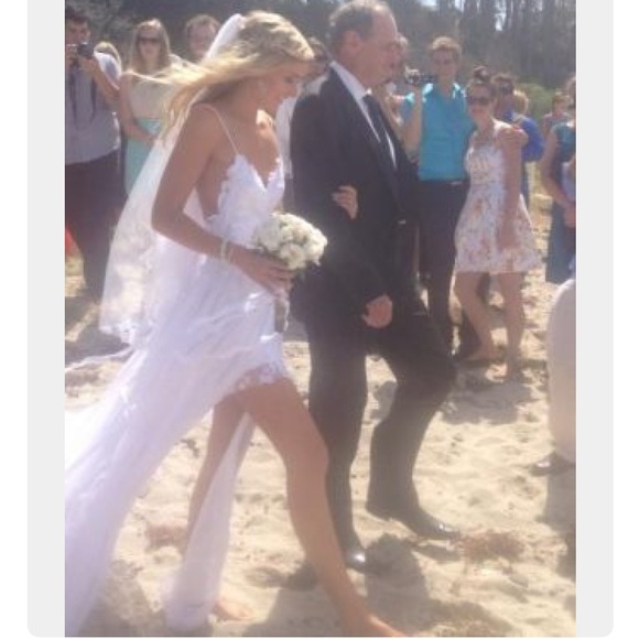 🦋 WHITE SHEER GOWN BEACH DRESS - Picture 3 of 8