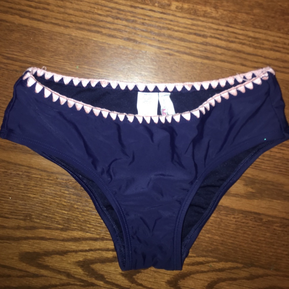 NWOT Bikini Laa Bottom