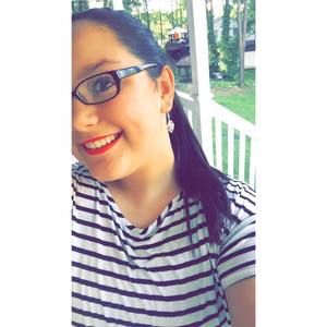 Meet your Posher, Makena