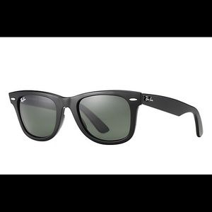 Ray Ban wayfarer