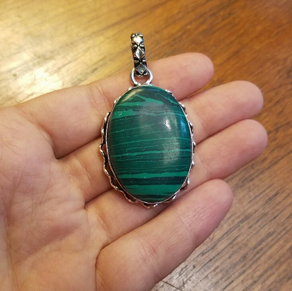 Jewelry - NWOT Sterling Malachite Pendant