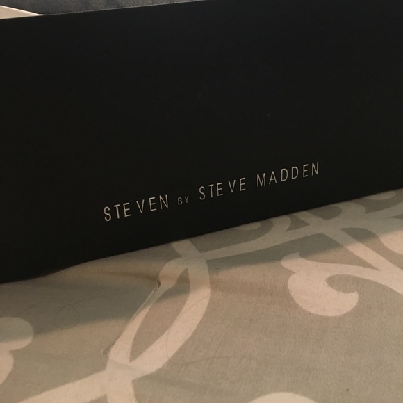 Steven by Steve Madden leather boots - Picture 4 of 4