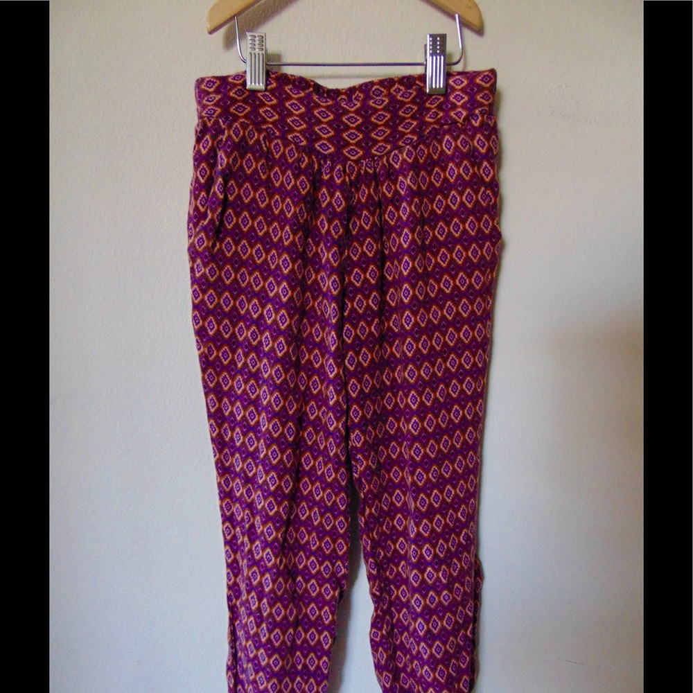 Forever 21- Printed Harem Pants